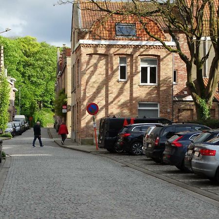 Aan de vestingrand Villa Ieper Eksteriør billede