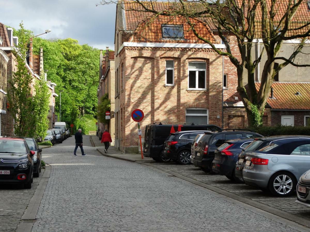Aan de vestingrand Villa Ieper Eksteriør billede